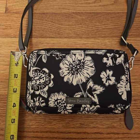 VERA BRADLEY Crossbody & Wallet - Picture 8 of 16